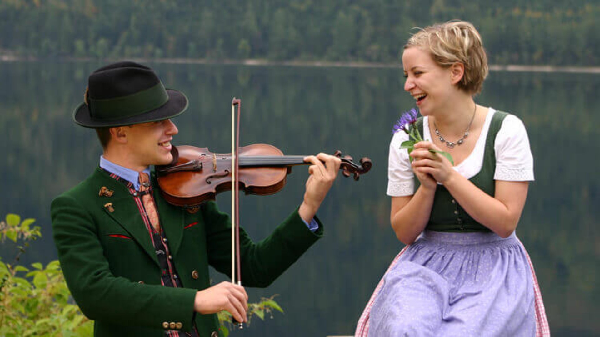 Volksmusik mit Max und Sophie (c) TVB Ausseerland - Salzkammergut | Volksliedwerk Volksmusik mit Max und Sophie (c) TVB Ausseerland - Salzkammergut | Volksliedwerk